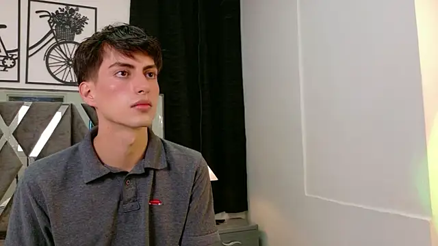 Martin Williams online show from December 19, 2025, 12:07 pm