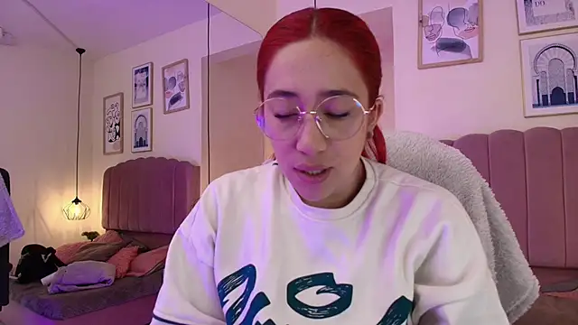 Celestee15  online show from February 10, 2026, 11:20 am