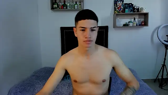 Nico Nocturne online show from December 19, 2025, 8:22 pm