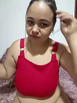 Snapshot of MMia_18 chatting on December 18, 2025, 10:08 am MMia 18 online show from December 18, 2025, 10:08 am