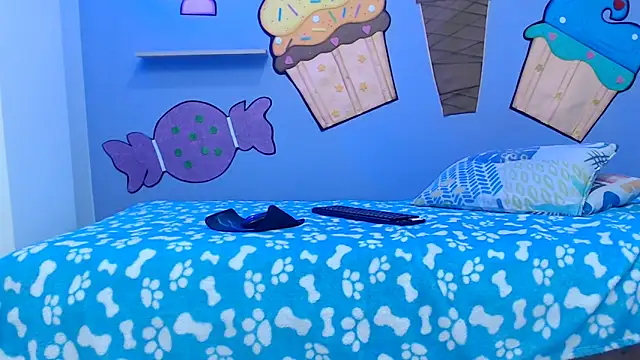 NOVAHOT98 online show from March 3, 2026, 7:32 pm