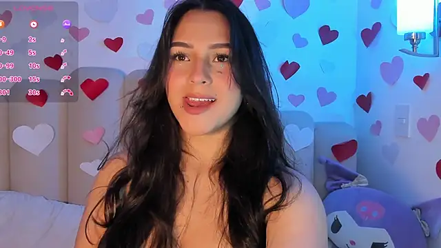 CataVelasco online show from February 15, 2026, 7:02 pm