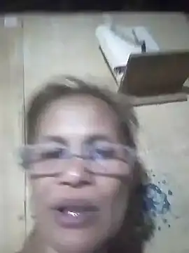 Petite elise online show from January 17, 2026, 2:09 pm