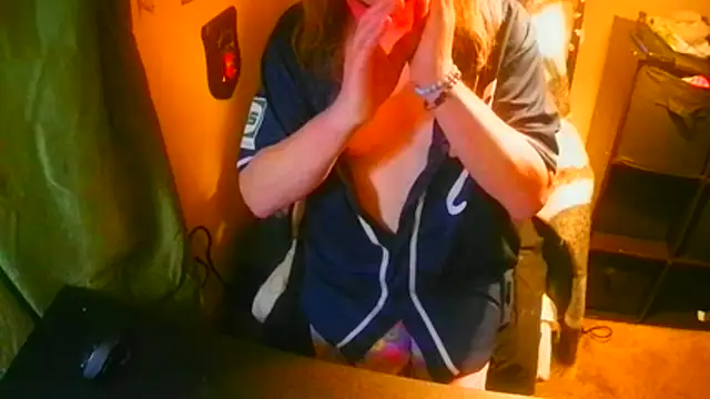 GoodGirlKelly online show from February 18, 2026, 1:14 am