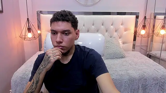 drake miller7 online show from December 14, 2025, 3:57 am