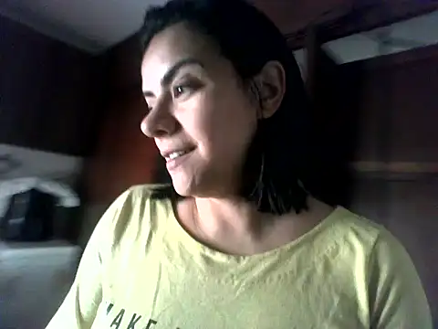 luluclark69 online show from March 26, 2026, 2:48 pm