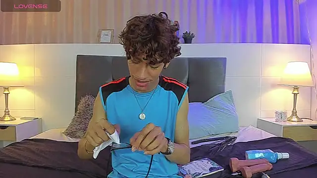 Snapshot of Will_Turneer chatting on January 15, 2026, 4:38 am Will Turneer online show from January 15, 2026, 4:38 am