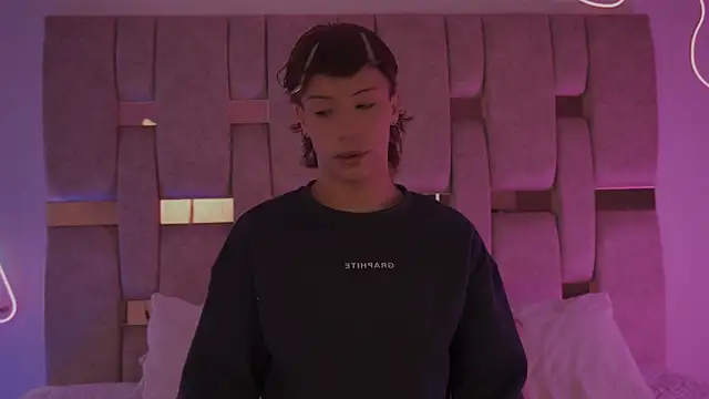  SweetyAngel  online show from January 13, 2026, 11:25 am