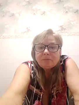 LinaLight88 online show from February 3, 2026, 8:58 pm