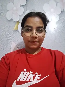 Himani 0122 online show from June 19, 2026, 4:40 am