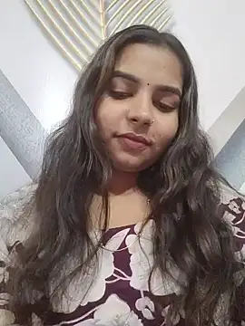 Himani 0122 online show from July 6, 2026, 11:28 am