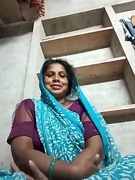 Shreya pandit online show from March 25, 2026, 11:25 pm