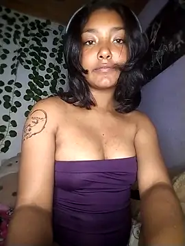 Luna 6 online show from December 16, 2025, 10:58 pm