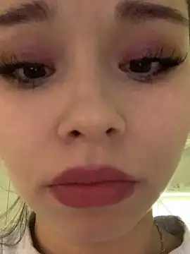 Snapshot of janeLoveSweetHeart chatting on December 19, 2025, 12:25 am janeLoveSweetHeart online show from December 19, 2025, 12:25 am