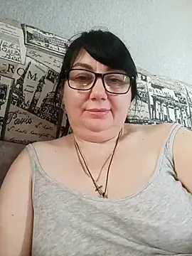 MariSwan222 online show from May 11, 2026, 2:45 pm