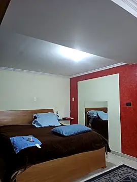 Grace Velvet online show from April 15, 2026, 9:04 am