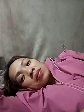 Snapshot of Andrea-688 chatting on February 20, 2026, 7:21 am Andrea-688 online show from February 20, 2026, 7:21 am