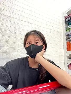 Babi-AzE online show from January 18, 2026, 7:45 am