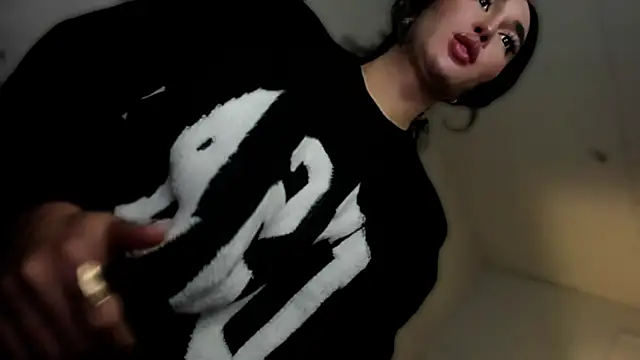 Snapshot of mxshemale_ladyboy chatting on October 3, 2025, 8:32 pm mxshemale ladyboy online show from October 3, 2025, 8:32 pm