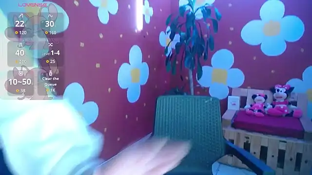 dollspicy online show from December 15, 2025, 12:44 pm