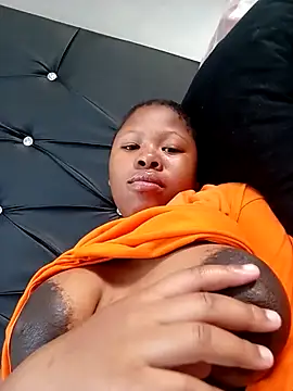 TemptingCloeXx online show from February 10, 2026, 9:41 am