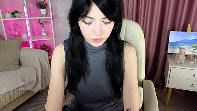 Mila Whelson online show from March 4, 2026, 9:22 pm