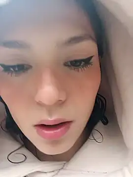 Snapshot of MapeDiamond chatting on February 13, 2026, 1:00 pm MapeDiamond online show from February 13, 2026, 1:00 pm