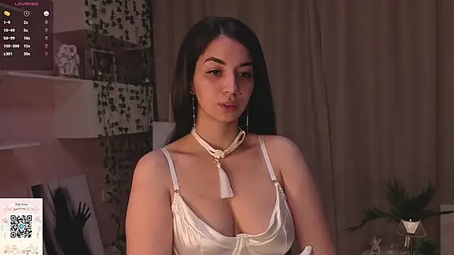 EmmyNoel online show from March 15, 2026, 7:10 pm