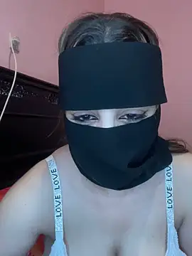 farawla-00 online show from April 11, 2026, 11:30 pm