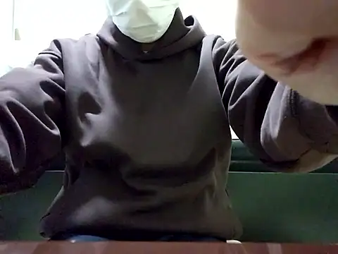 sweets danshi online show from December 20, 2025, 5:32 am