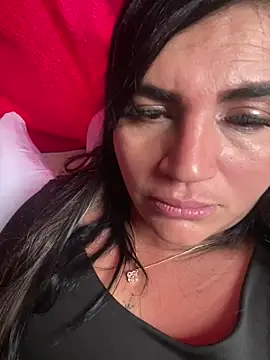 sophie-honey online show from February 15, 2026, 12:48 pm