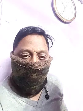 Caterosee online show from December 15, 2025, 4:57 pm