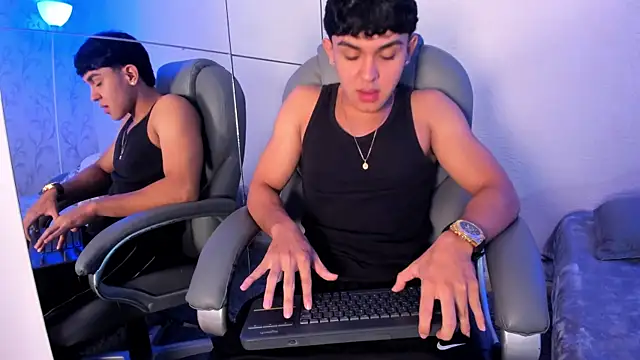 Snapshot of _TaylorBlack chatting on January 11, 2026, 11:39 am TaylorBlack online show from January 11, 2026, 11:39 am