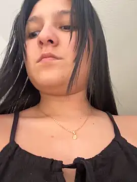 Camila sanchez25 online show from December 21, 2025, 7:37 pm