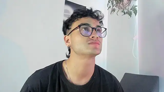 charlie dicker online show from January 6, 2026, 4:22 pm