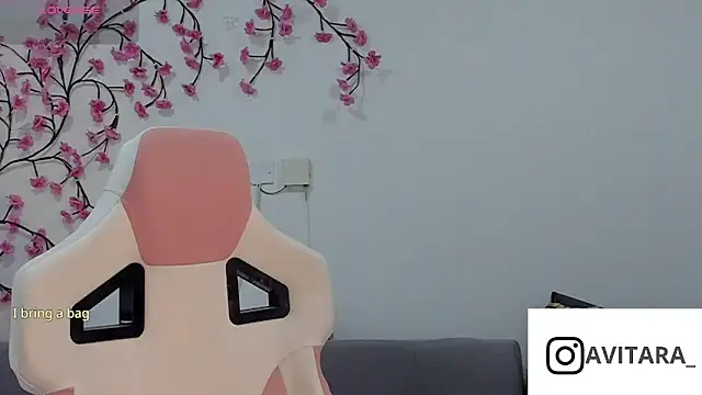 Snapshot of vanesita_ chatting on July 20, 2026, 7:27 pm vanesita online show from July 20, 2026, 7:27 pm