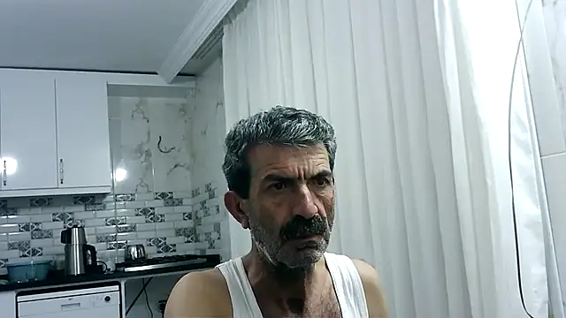 Snapshot of kobra21turki chatting on May 22, 2026, 10:19 pm kobra21turki online show from May 22, 2026, 10:19 pm