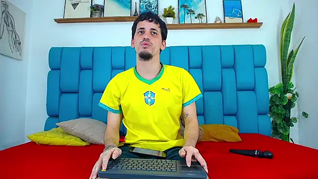 boy Dirty X online show from April 17, 2026, 5:10 am