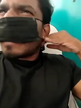  alexzz1155  online show from April 16, 2026, 6:36 am