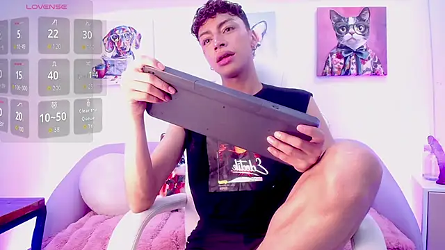 Snapshot of Owen_JP chatting on December 20, 2025, 8:22 pm Owen JP online show from December 20, 2025, 8:22 pm