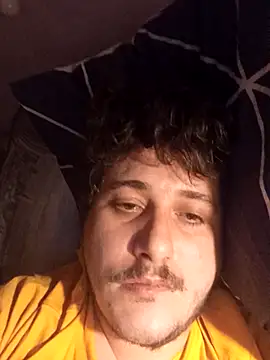 damslebambou1 online show from January 17, 2026, 2:37 am