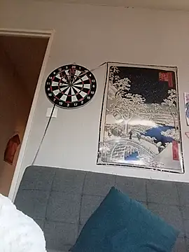 damslebambou1 online show from February 10, 2026, 2:05 pm