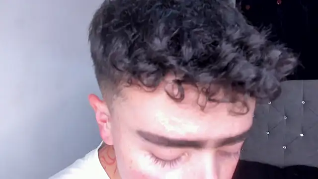 naughtysalomon   online show from February 27, 2026, 2:45 am