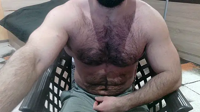 Snapshot of alieninhumanbody1 chatting on January 18, 2026, 6:33 pm alieninhumanbody1 online show from January 18, 2026, 6:33 pm