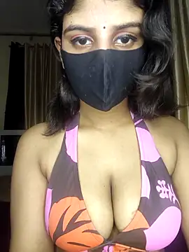 Snapshot of Zaayaa_2 chatting on February 1, 2026, 5:33 pm Zaayaa 2 online show from February 1, 2026, 5:33 pm