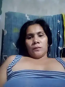 kinky27782 online show from December 17, 2025, 4:45 pm