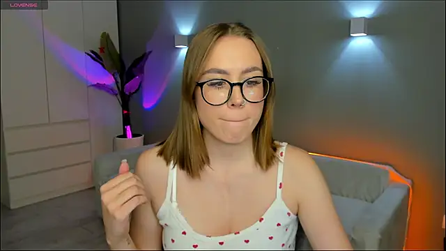 Aurelia Voss online show from January 12, 2026, 9:31 pm