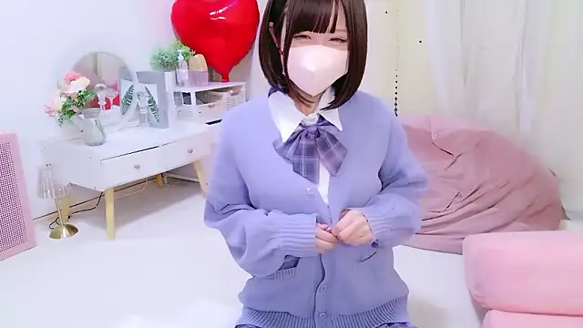 Snapshot of Nazuna_727 chatting on February 11, 2026, 4:34 am Nazuna 727 online show from February 11, 2026, 4:34 am