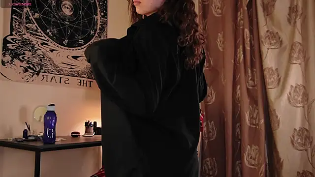 prancing girl online show from June 16, 2026, 2:11 am