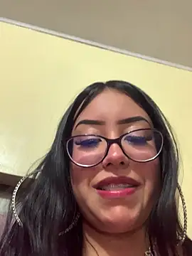 Candy LS online show from April 6, 2026, 10:00 pm